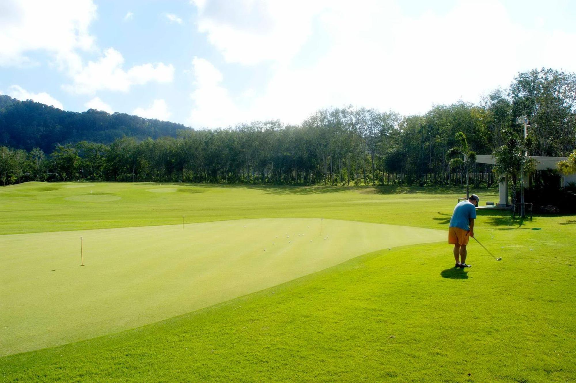 Mission Hills Phuket Golf Resort-Sha Extra Plus Por Bay Exterior photo