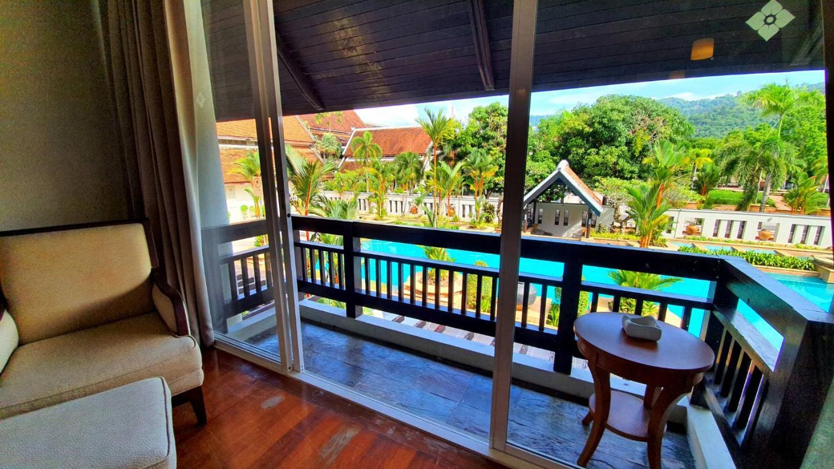 Mission Hills Phuket Golf Resort-Sha Extra Plus Por Bay Exterior photo