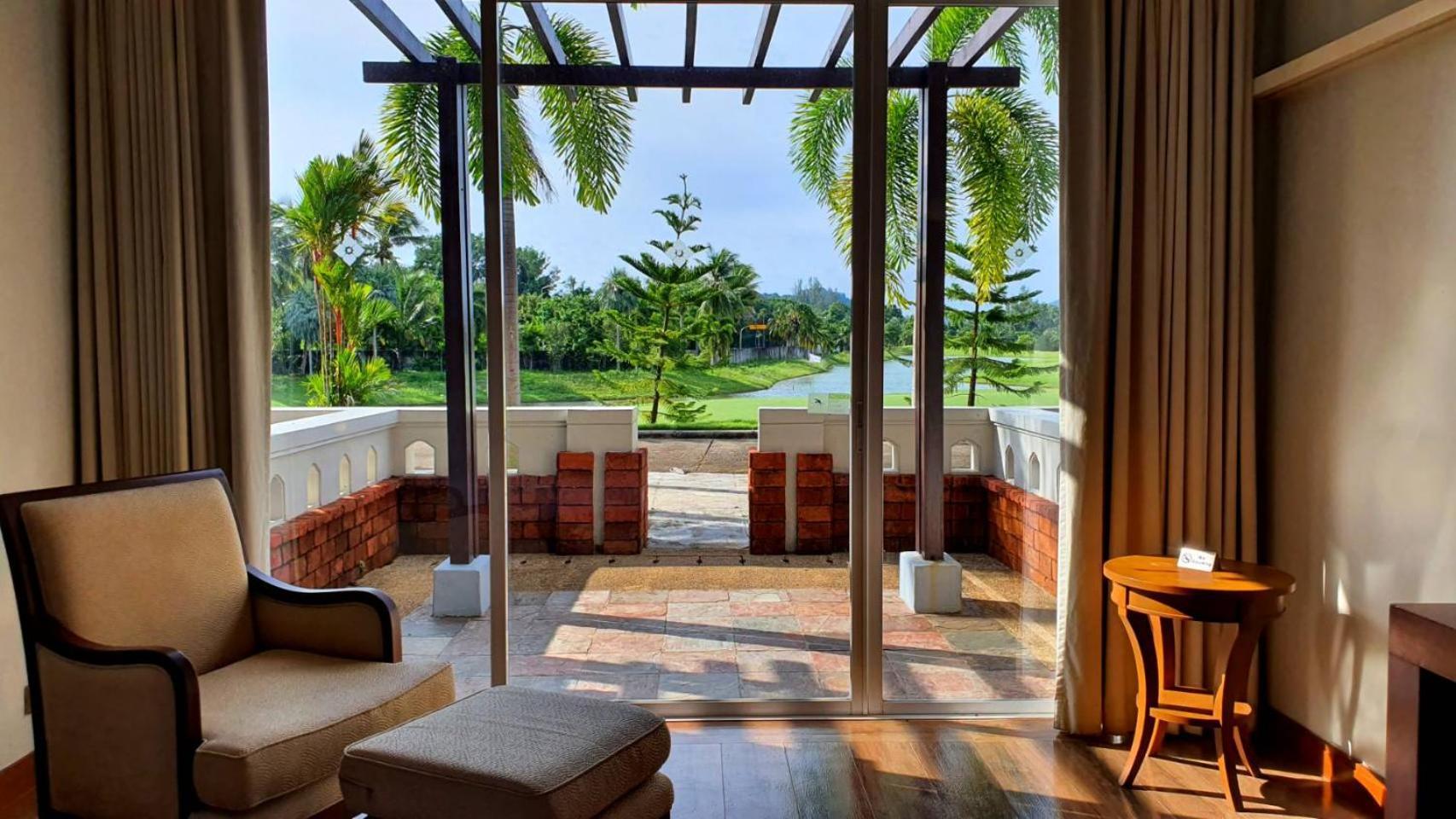 Mission Hills Phuket Golf Resort-Sha Extra Plus Por Bay Exterior photo