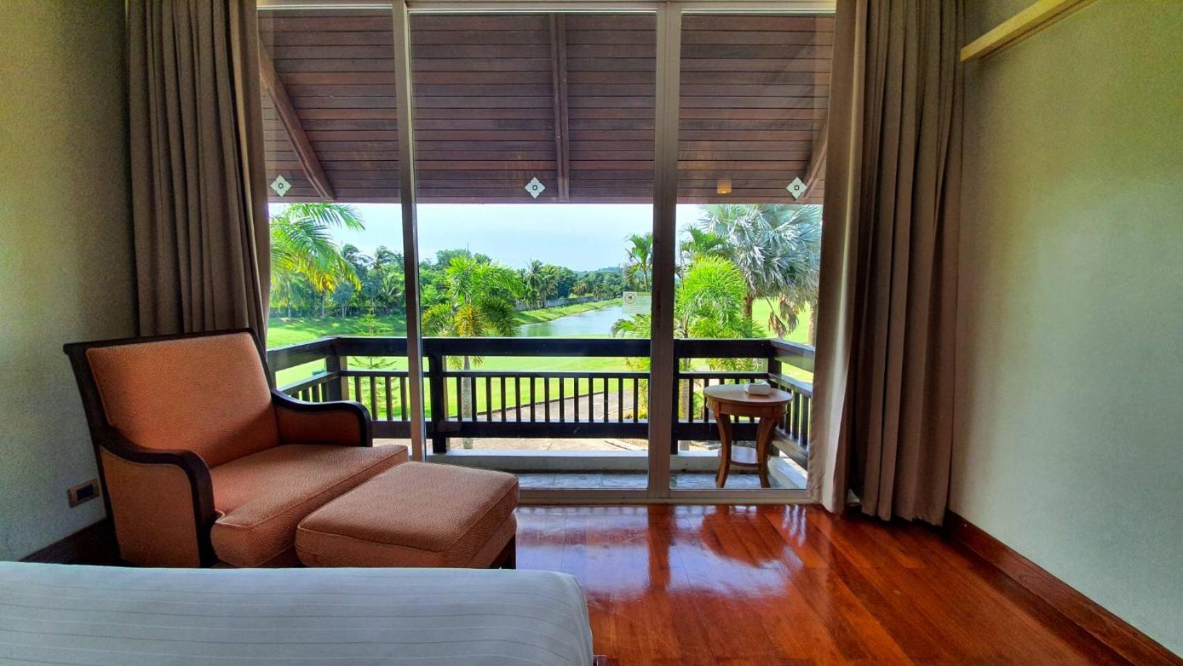 Mission Hills Phuket Golf Resort-Sha Extra Plus Por Bay Exterior photo